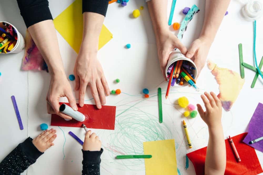 12 Engaging Creative Art Therapy Ideas for Kids: From DIY Photo Frames to Sensory Art Projects